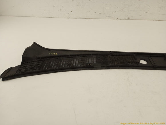 Toyota 4Runner Cowl Vent Panel