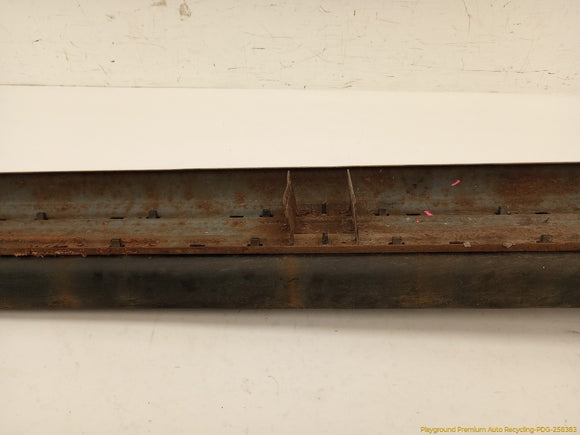 Toyota 4Runner Passenger Right Running Board