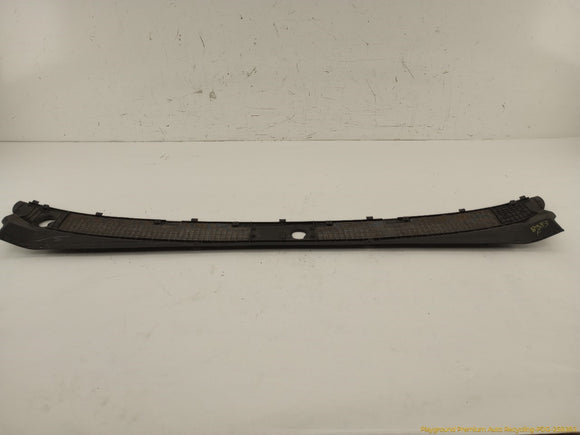 Toyota 4Runner Cowl Vent Panel