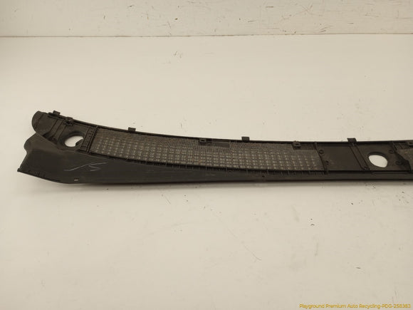 Toyota 4Runner Cowl Vent Panel