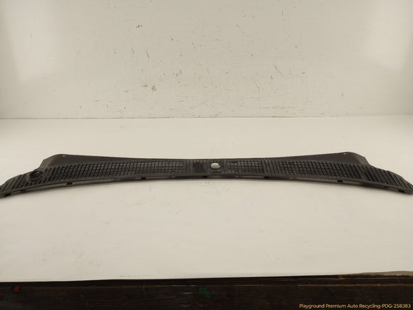 Toyota 4Runner Cowl Vent Panel