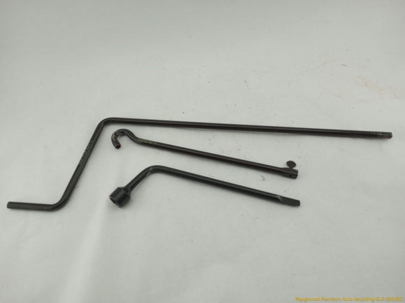 Toyota 4Runner Vehicle Jack & Tools