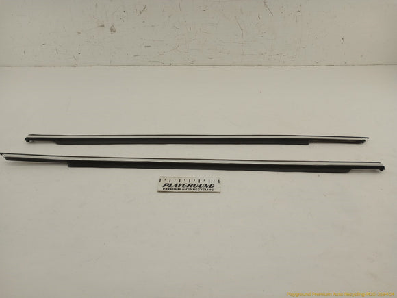 Maserati Quattroporte Pair Of Front Door Window Sweep Trim Molding
