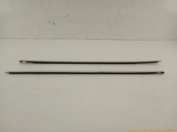 Maserati Quattroporte Pair Of Front Door Window Sweep Trim Molding