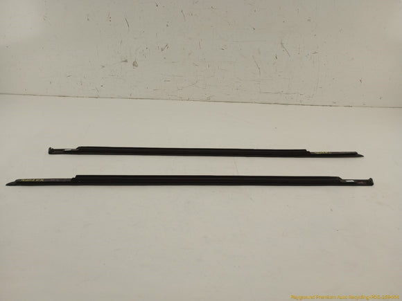Maserati Quattroporte Pair Of Front Door Window Sweep Trim Molding