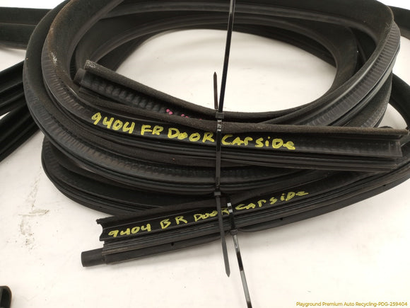 Maserati Quattroporte Set Of 4 Door Car Side Seal Weatherstrips