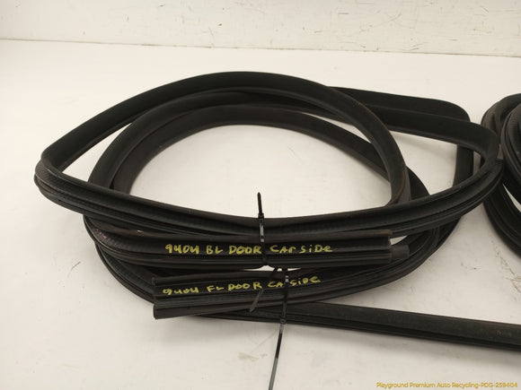 Maserati Quattroporte Set Of 4 Door Car Side Seal Weatherstrips