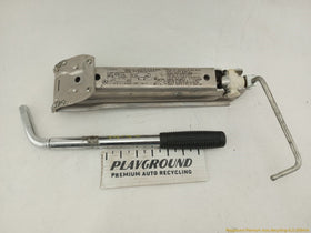 Maserati Quattroporte Vehicle Jack & Tool Kit