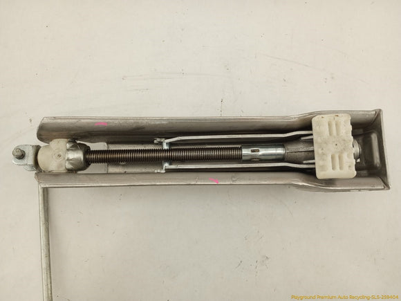 Maserati Quattroporte Vehicle Jack & Tool Kit