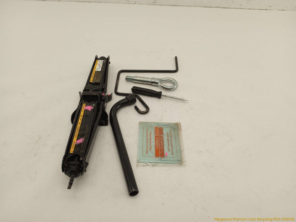 Saab 9-3 Vehicle Jack & Tools
