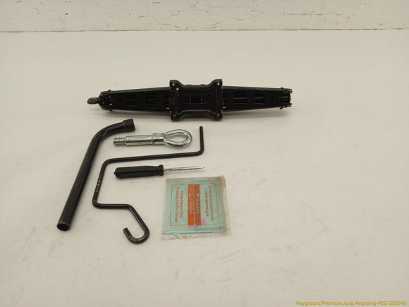 Saab 9-3 Vehicle Jack & Tools