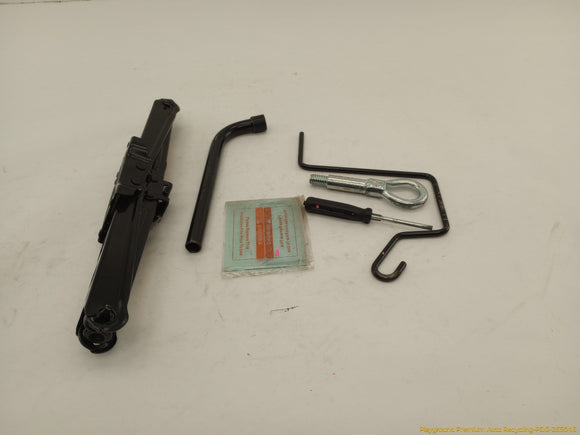 Saab 9-3 Vehicle Jack & Tools