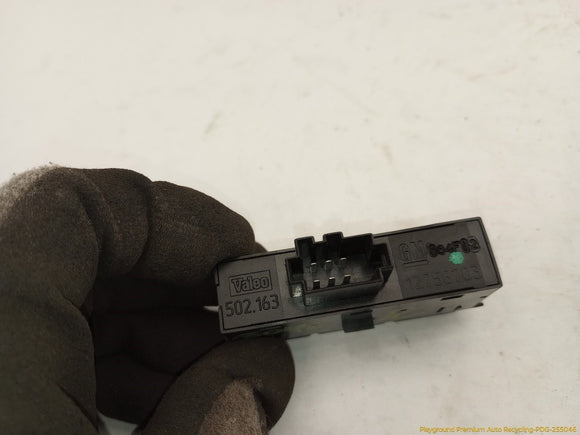 Saab 9-3 OnStar Emergency Call Switch