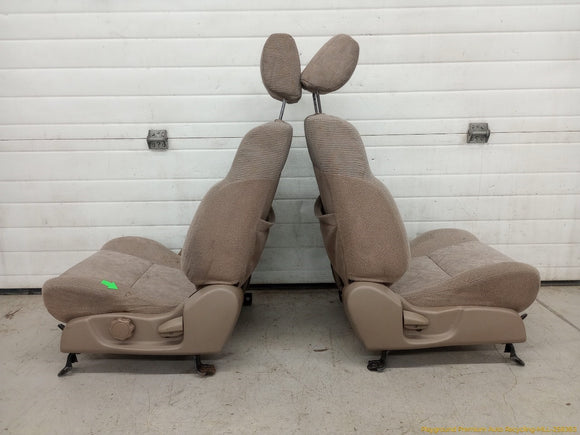 Toyota 4Runner Pair Of Front Seats