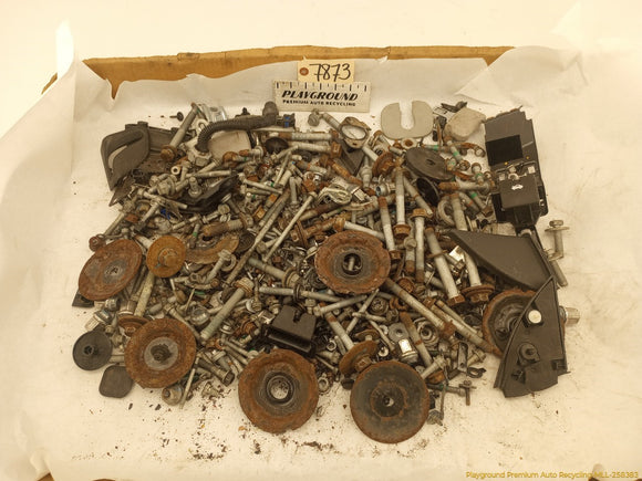Cadillac CTS Dismantling Hardware Fasteners Bolts & Nuts