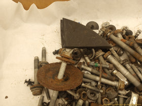 Cadillac CTS Dismantling Hardware Fasteners Bolts & Nuts - 0