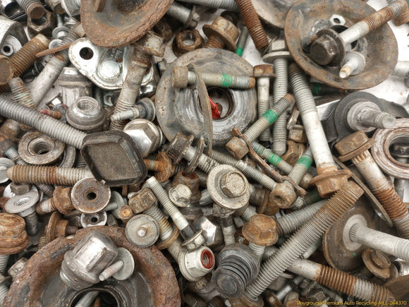 Cadillac CTS Dismantling Hardware Fasteners Bolts & Nuts