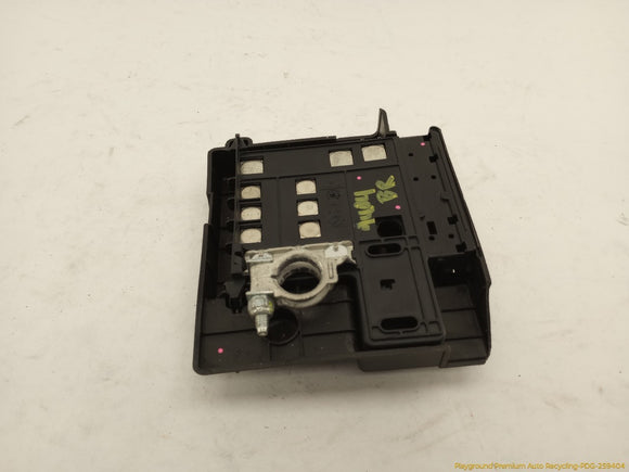 Maserati Quattroporte Positive Battery Terminal Fuse Box