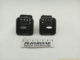 Maserati Quattroporte Pair Of Front Dash Air Vents
