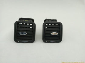 Maserati Quattroporte Pair Of Front Dash Air Vents - 0
