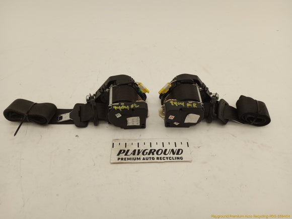 Maserati Quattroporte Pair Of Front Seat Belt Retractors