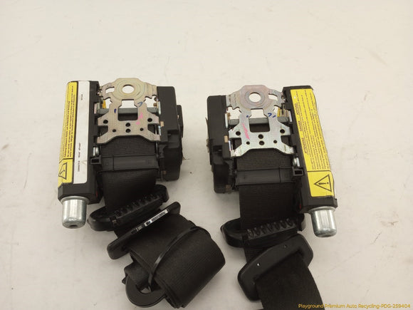 Maserati Quattroporte Pair Of Front Seat Belt Retractors