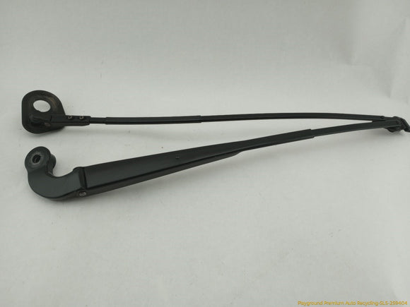 Maserati Quattroporte Pair Of Front Windshield Wiper Arms