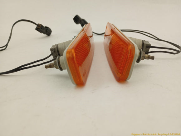 Maserati Quattroporte Pair Of Front Bumper Side Reflectors