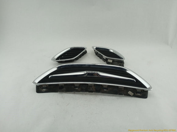 Saab 9-3 Front Bumper Upper Grille Set