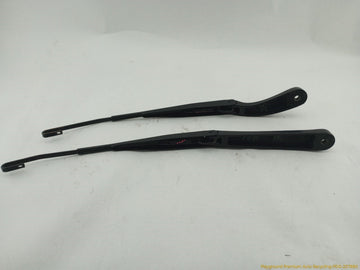 Saab 9-3 Pair Of Windshield Wiper Arms - 0