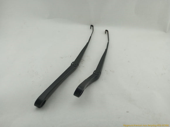 Saab 9-3 Pair Of Windshield Wiper Arms