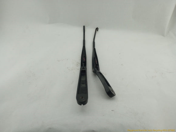 Saab 9-3 Pair Of Windshield Wiper Arms