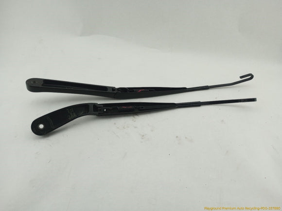 Saab 9-3 Pair Of Windshield Wiper Arms