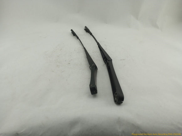 Saab 9-3 Pair Of Windshield Wiper Arms