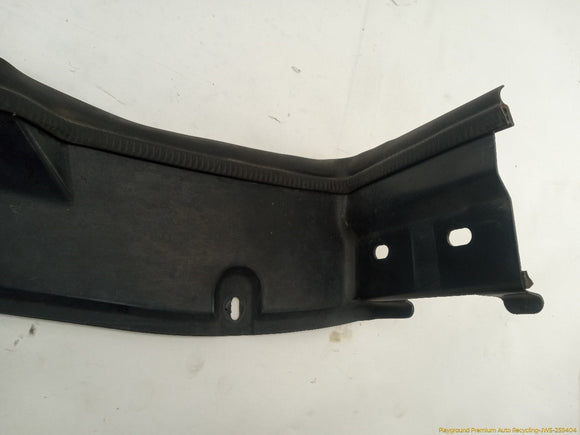 Maserati Quattroporte Upper Radiator Air Conveyor Trim