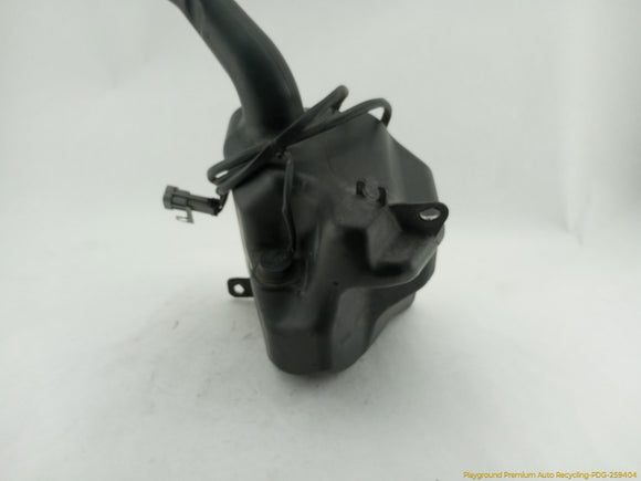 Maserati Quattroporte Windshield Washer Reservoir