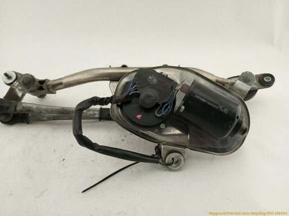 Maserati Quattroporte Windshield Wiper Transmission