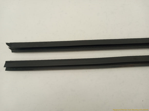 Saab 9-3 Set Of Exterior Window Sweep Trim