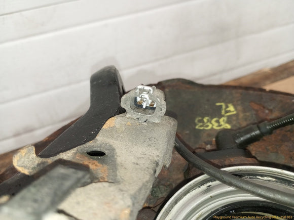 Toyota 4Runner Front Left Spindle Knuckle Hub