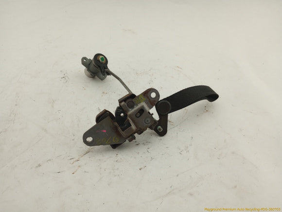 Honda Prelude Trunk Latch & Lock Cylinder Assembly