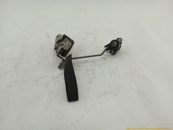 Honda Prelude Trunk Latch & Lock Cylinder Assembly