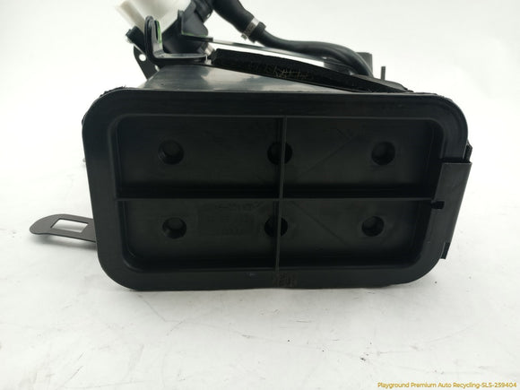 Maserati Quattroporte Fuel Vapor Charcoal Canister