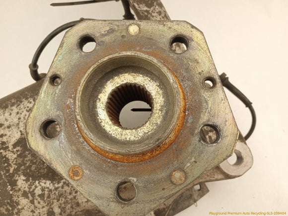Maserati Quattroporte Driver Left Front Spindle Knuckle Hub