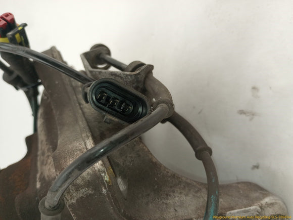 Maserati Quattroporte Passenger Right Front Spindle Knuckle Hub