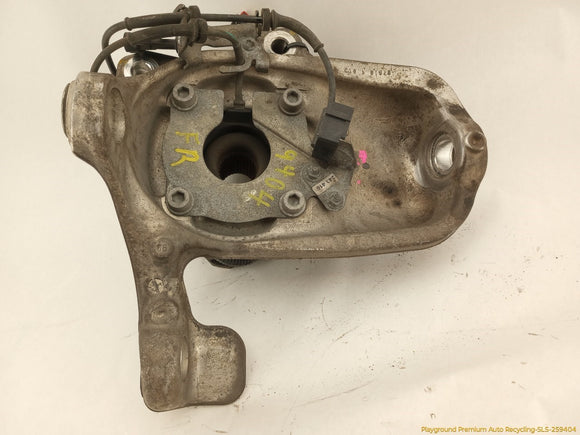 Maserati Quattroporte Passenger Right Front Spindle Knuckle Hub