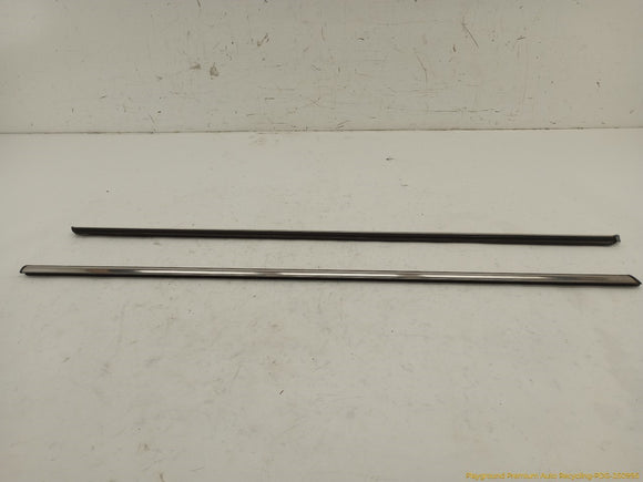 Mini Clubman Pair Of Front Door Window Sweep Trim