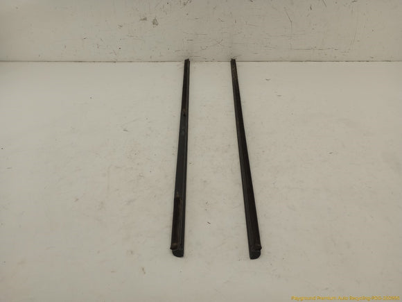 Mini Clubman Pair Of Front Door Window Sweep Trim
