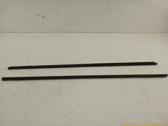 Mini Clubman Pair Of Front Door Window Sweep Trim