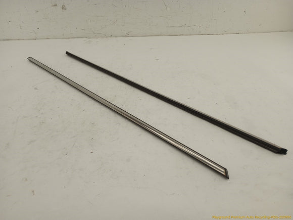 Mini Clubman Pair Of Front Door Window Sweep Trim