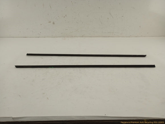 Mini Clubman Pair Of Front Door Window Sweep Trim